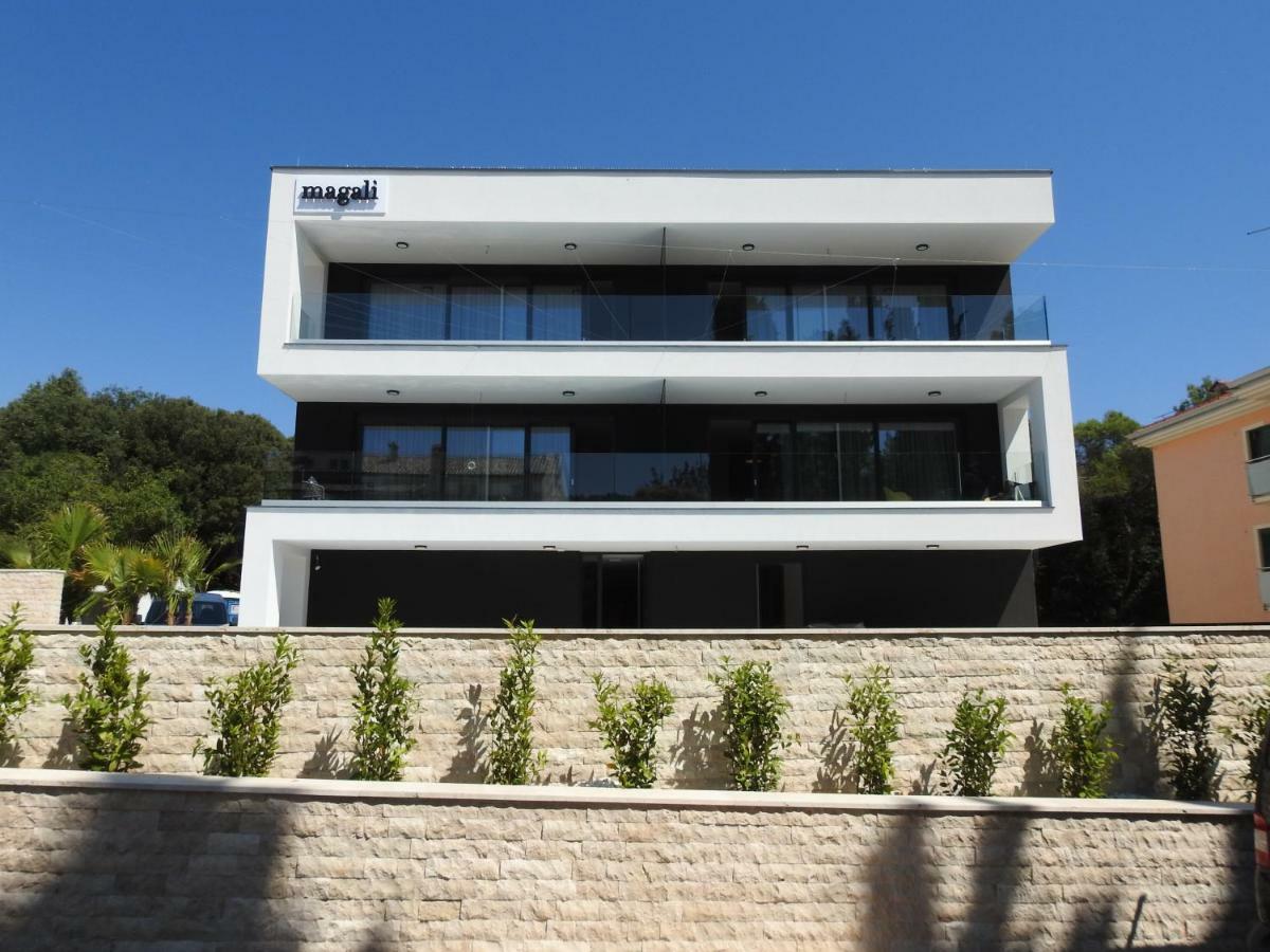 Luxury Apartments Magali 3 Ровин Екстериор снимка